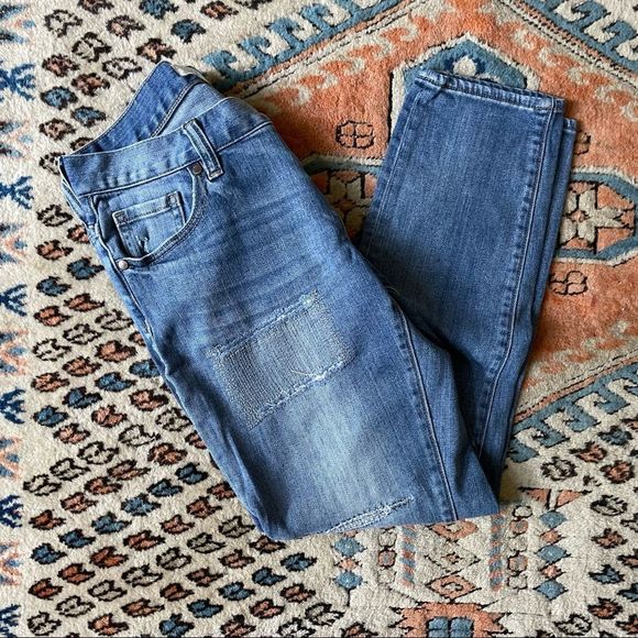 Bullhead Distressed Boyfriend Jeans  - Picture 3 of 12